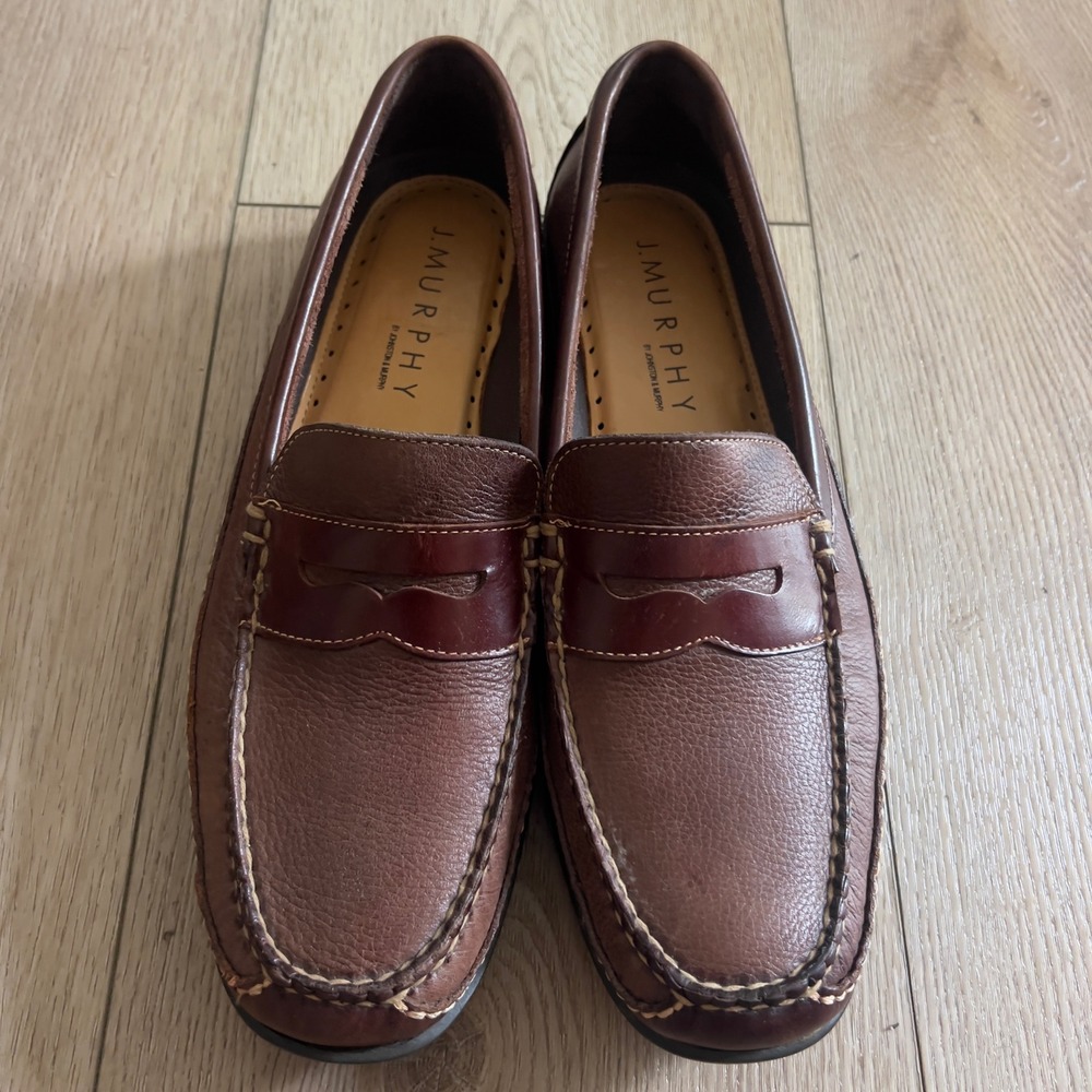 Johnston & Murphy  Penny Mahogany Leather Shoes Slip On
NWOB. Mens 11